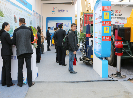 2014年寶馬展(zhǎn)佳恒展台(tái)風彩展示(shì)