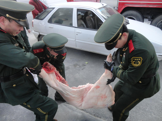 消防(fang)隊慰問