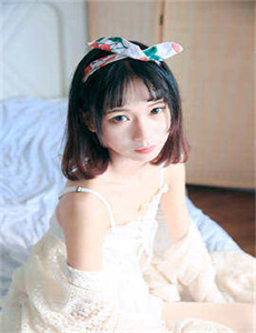 《《漂亮的女邻居3》-国产精品三级在线观看》