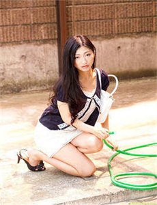 《天仙TV萌白酱女仆喷水视频-血中悍刀行》