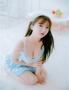 《花花公主美国伦理-筋肉熟女》