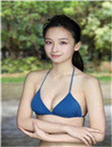 《水蛇姐开啤酒的视频-以年为单位的恋爱 电影》